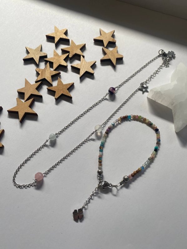 collar-de-acero-y-piedras-convinadas